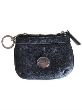 clarks pebble grain leather keychain coin purse & card holder